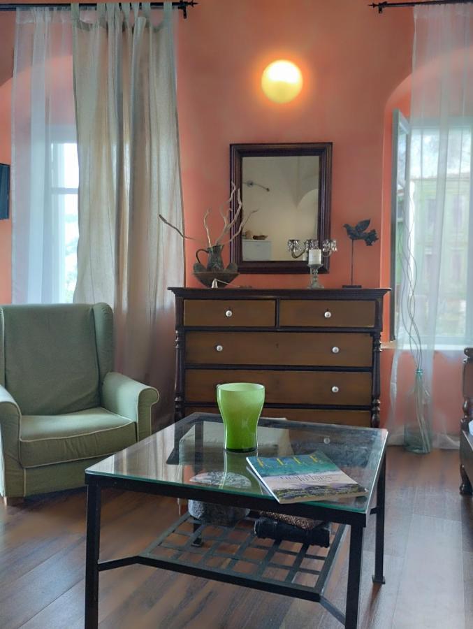 Sokratis Apartments Sými Kamer foto