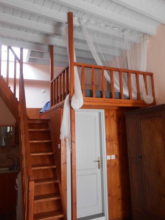 Sokratis Apartments Sými Buitenkant foto